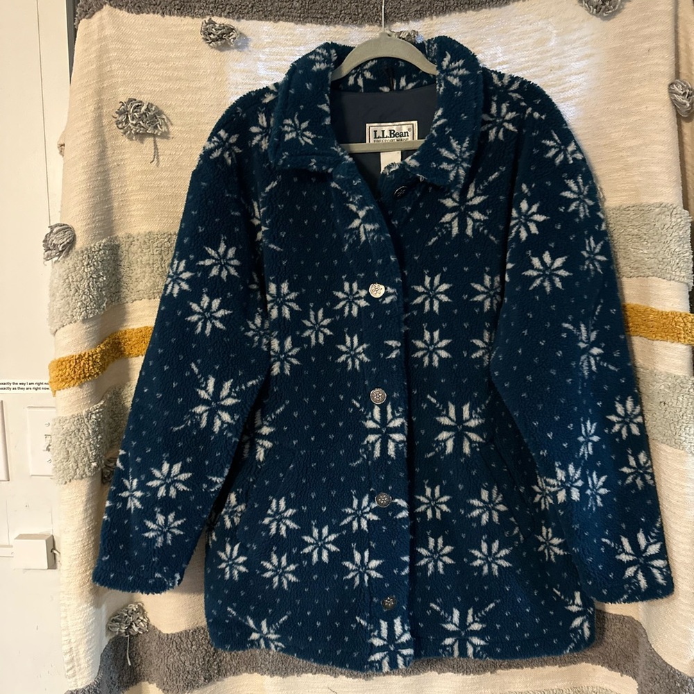 Vintage LL Bean Navy Snowflake Sherpa Fleece Coat - Women’s Large - Picture 2 of 10